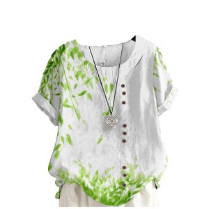 Crew Neck Shirt Pullover Style With A Patchwork Design And Short Sleeves