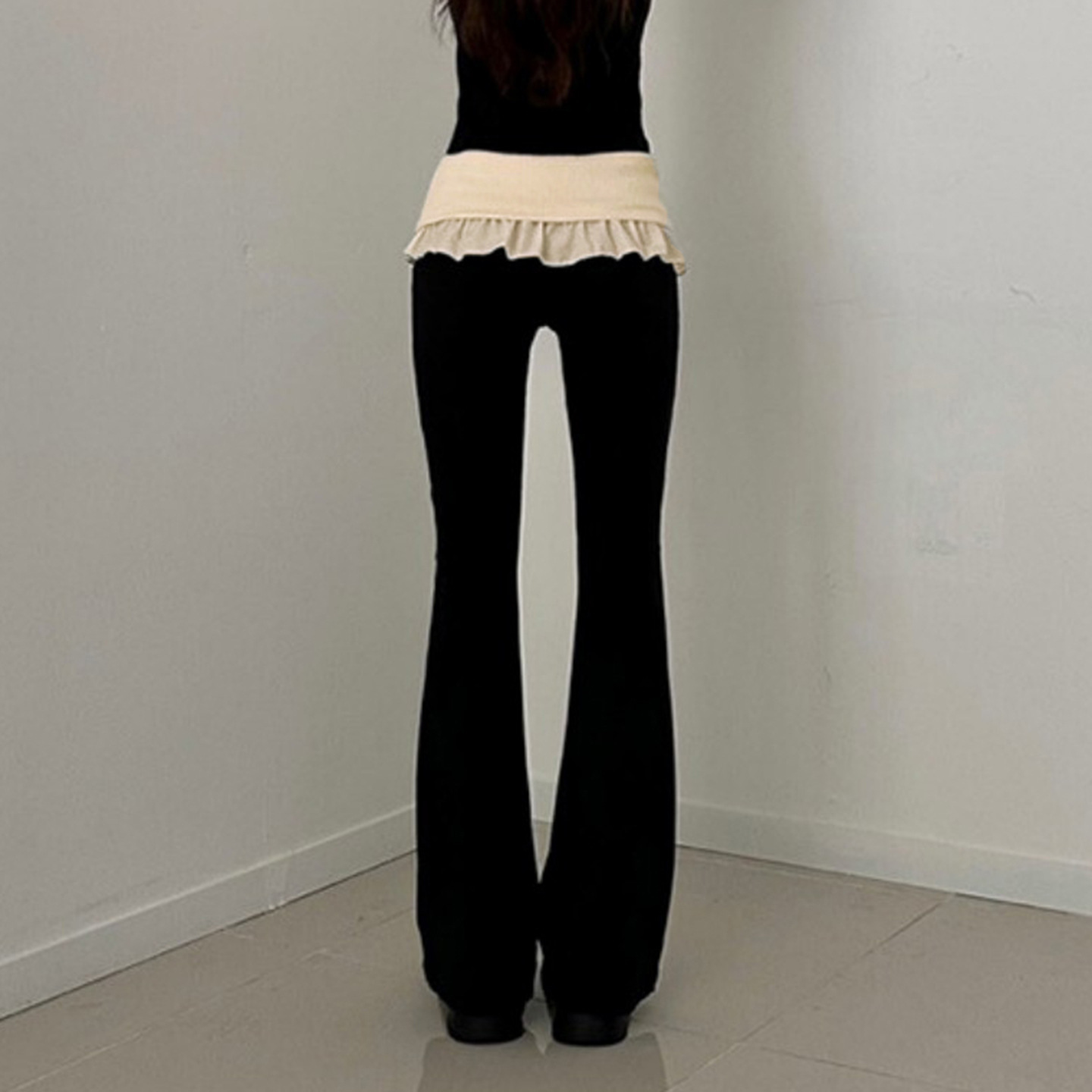 Casual Color-Block Flared Pants With Ruffled Hem And Patchwork Design - الصورة 4