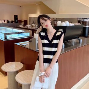 Womens French Retro Striped V-Neck Sleeveless Knitted Vest Top