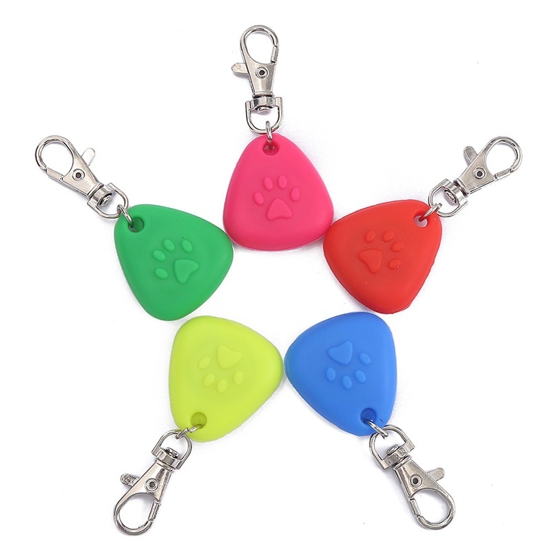Silicone Triangle Pendant Light-emitting Pendant Pet Supplies Ornaments - Image 4