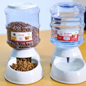 Cats Dogs Automatic Pet Feeder Drinking Water Fountains Large Capacity Plastic Pets Dog Food Bowl Water Dispenser