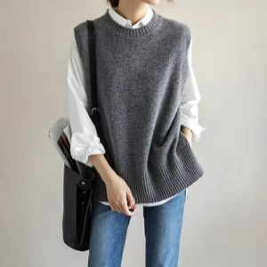 Women's Crew-Neck Loose Sleeveless Knitted Vest Top