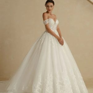 Off-shoulder Bridal Main Wedding Dress Elegant Court Style High-grade Luxury French Light Door Yarn