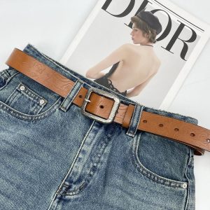 Vintage Leather Belt For Women Fashionable Embossed Cowhide