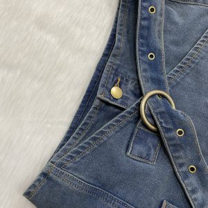 Retro Asymmetrical-hem Fashionably Designed Washed Denim Shorts