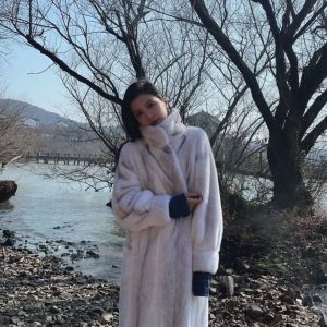 Women's Cross-Design Mink Fur CoatFull-Fur Integrated Design