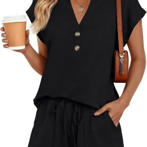 Solid-color V-neck Button-front Short-sleeve Shorts Set