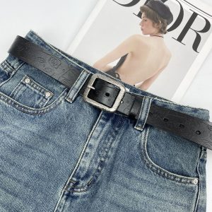 Vintage Leather Belt For Women Fashionable Embossed Cowhide