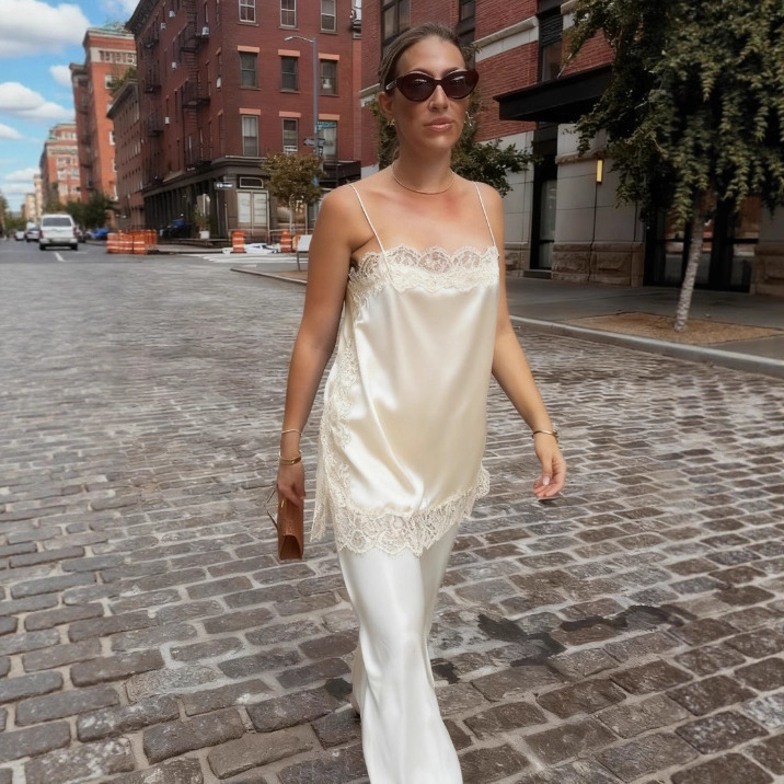 Lace-Trimmed Solid-Color Womens Sexy Strappy Top In A Sassy Chic Style - Image 3