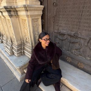 Womens Instagram-hit Wool Coat With A Chic Fur-trimmed Collar