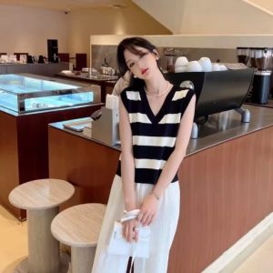Womens French Retro Striped V-Neck Sleeveless Knitted Vest Top