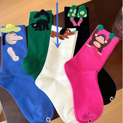 Trendy Illustrated Spring Socks For Women - الصورة 9