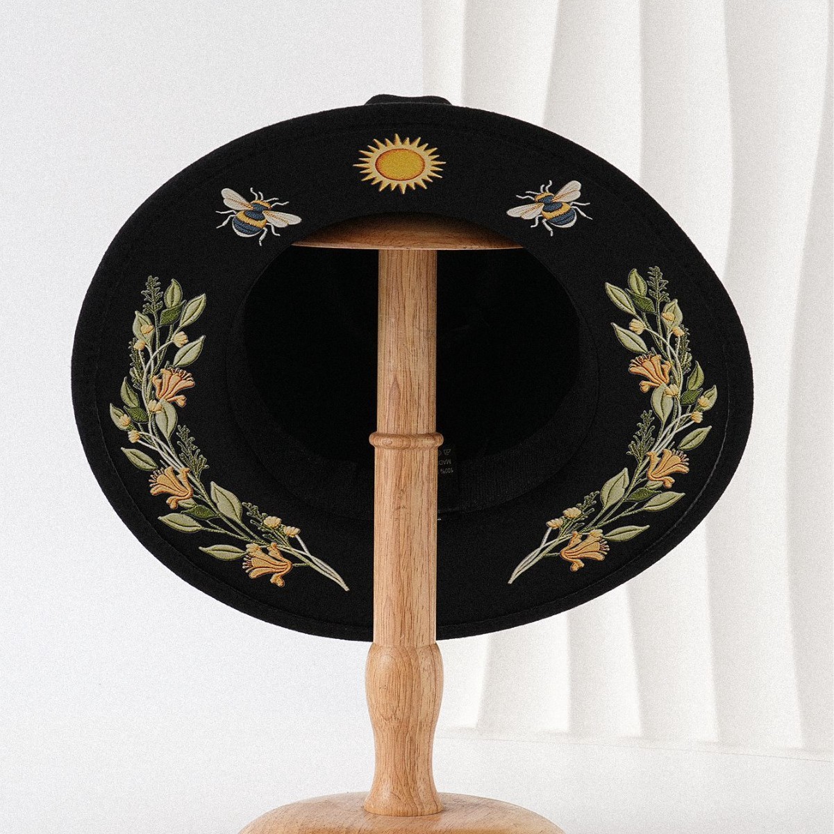 Cross-border 3D-printed Bee And Flower Western Cowboy Hat - Image 3