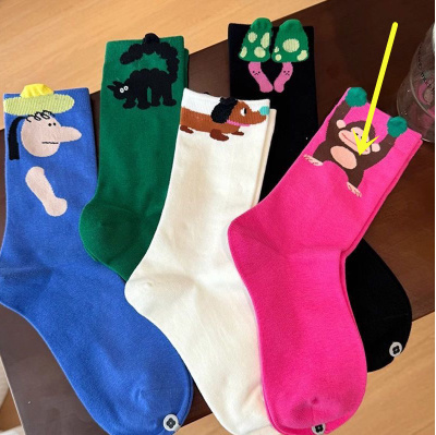 Trendy Illustrated Spring Socks For Women - الصورة 10