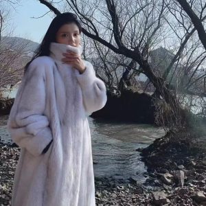 Women's Cross-Design Mink Fur CoatFull-Fur Integrated Design