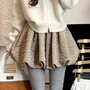 Sophisticated Textured Houndstooth Bloom Casual Pants