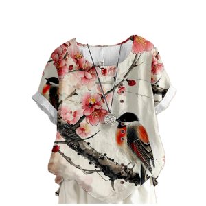 Crew Neck Shirt Pullover Style With A Patchwork Design And Short Sleeves