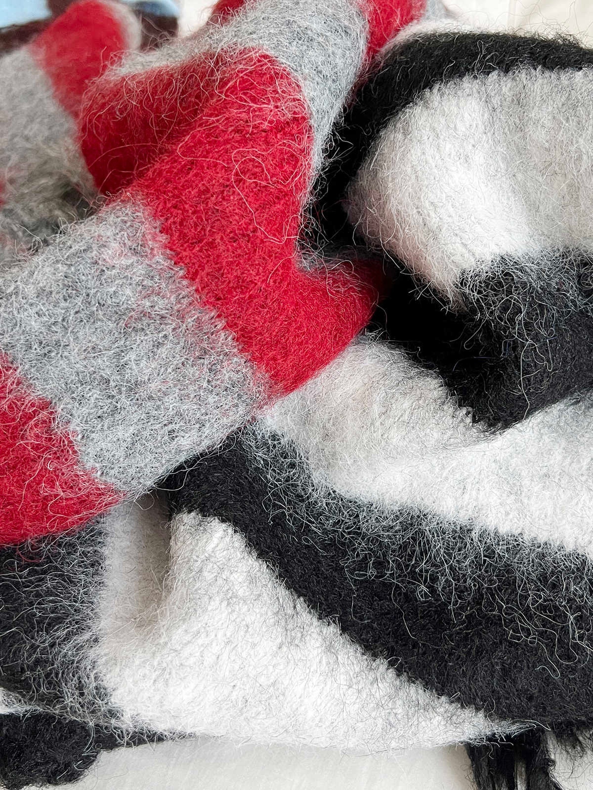 New Winter Warm Striped Scarf - الصورة 2