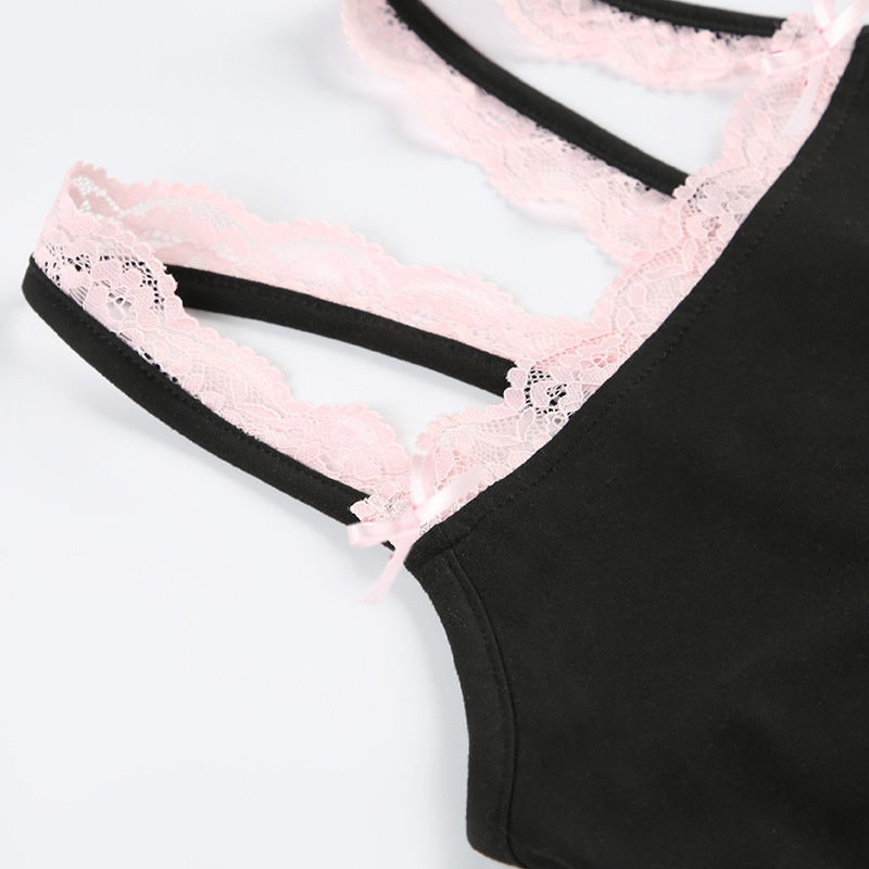 Lace Cami Jumpsuit With Bow Detailing And A Patchwork Square Neckline - Image 4