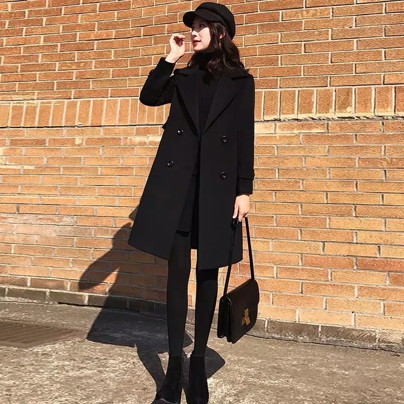 Trendy Black Chanel-style Wool Coat - Image 4