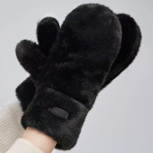 Plush Winter Warmth Fleece-lined Thickened Outdoor Cold-proof Windproof