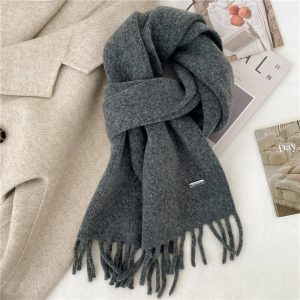 Winter Retro High-End All-Match Solid-Color Scarf