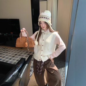 Womens Stylish Sleeveless Knitted Cardigan Vest