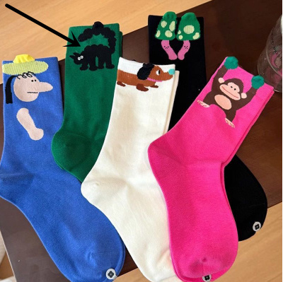 Trendy Illustrated Spring Socks For Women - الصورة 8