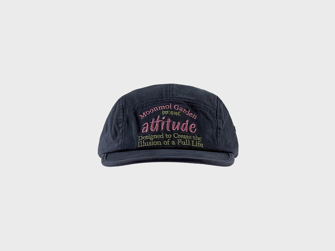 Retro Flat-brim Cap With A Niche Washed-letter Design - Image 5