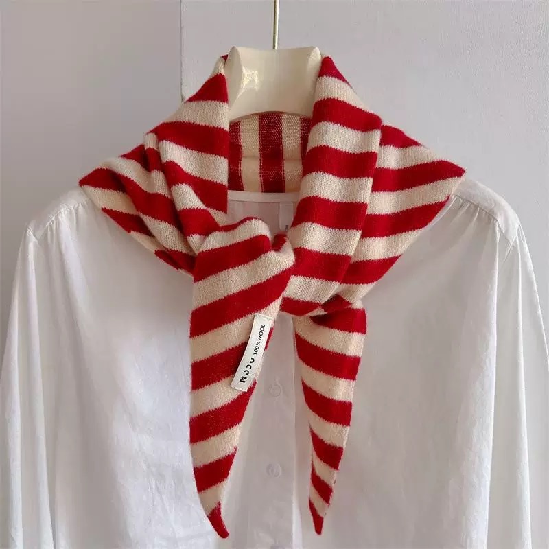Triangle Scarf For Women Versatile, Warm, And Stylishperfect For Any Look - الصورة 4