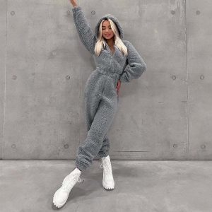 Women's Comfort Fleece Solid Color Full-Body Sweater