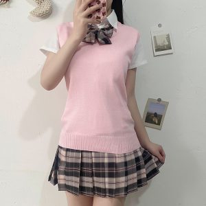 Fashionable V-neck Pullover Knit Vest For Early Spring