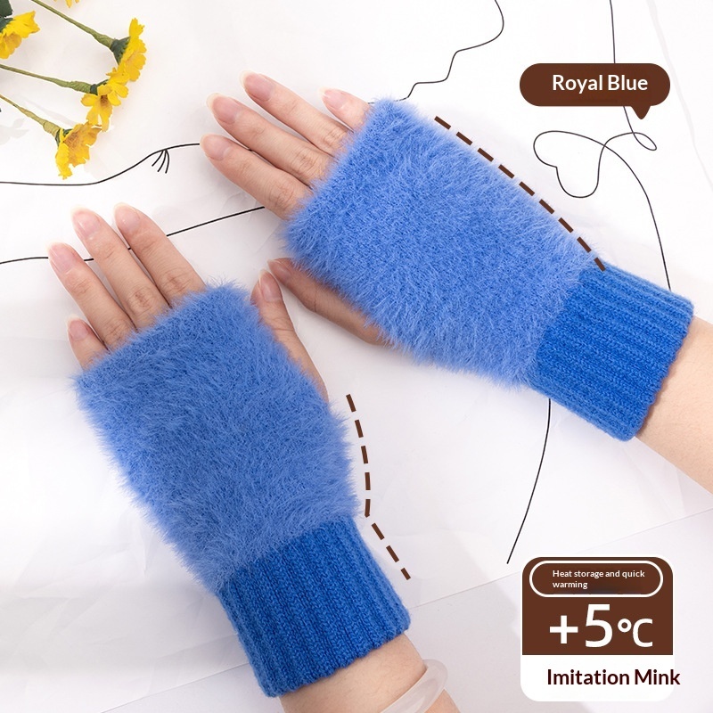 Women's Half-finger Plush Thermal Knit Gloves - Image 4