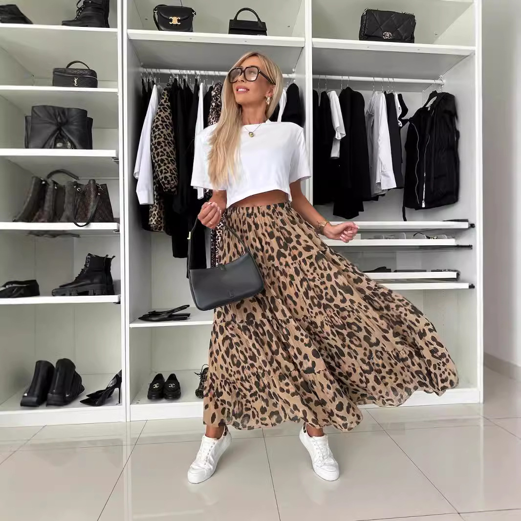 New Autumn Skirt With A Leopard-print Design - Image 2