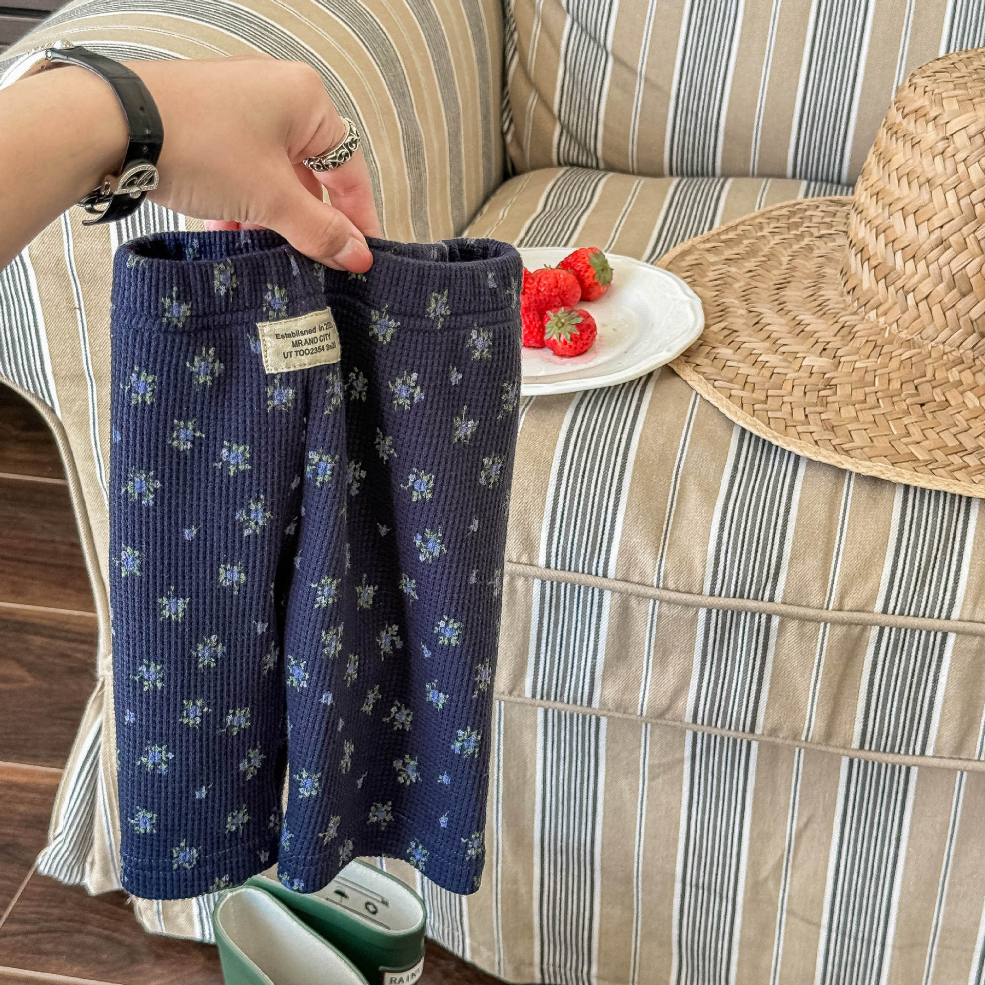 High-waisted Leggings Shorts For Girls - Image 7