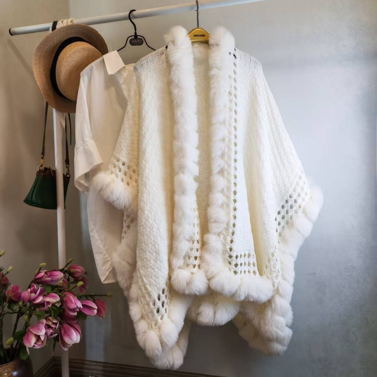 Solid-color Thickened Warm Womens Rabbit-fur Shawl - Image 4