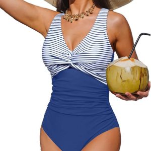 Designed To Cinch The Waist In A European And American Style