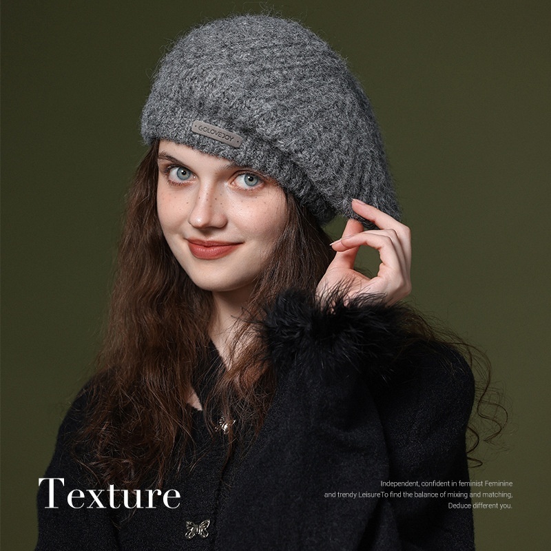 Womens Cozy Soft Wool Knit Beanie For Fall And Winter - الصورة 3