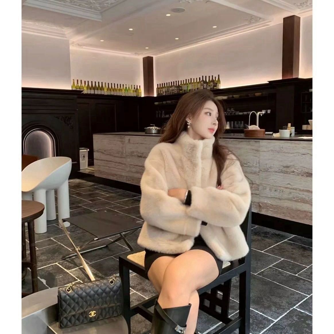 Womens Stylish Loose-fitting Fur-trimmed Collar Coat - Image 6