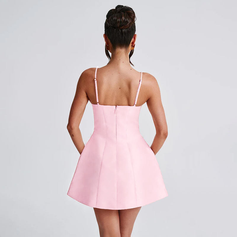 Sexy And Stylish Solid-color Slip Dress - Image 2