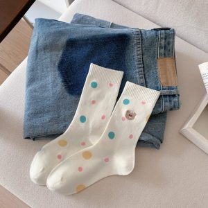 Womens Mid-calf Socks That Are Breathable And Sweat-absorbent