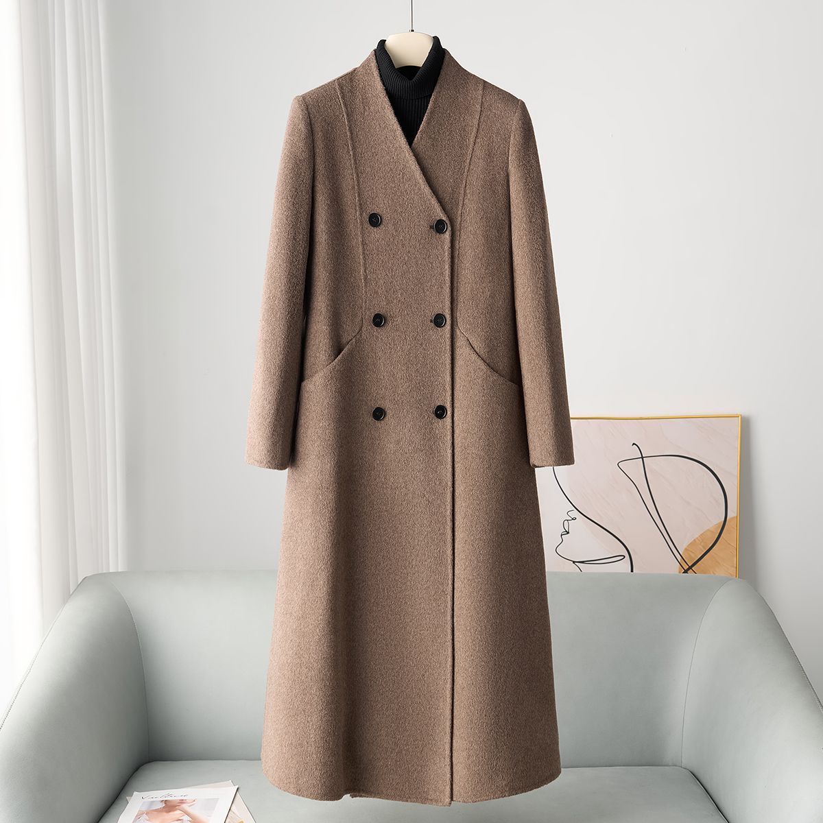 Mid-thigh-length Casual Double-breasted Wool Coat In Double-faced Wool - الصورة 2