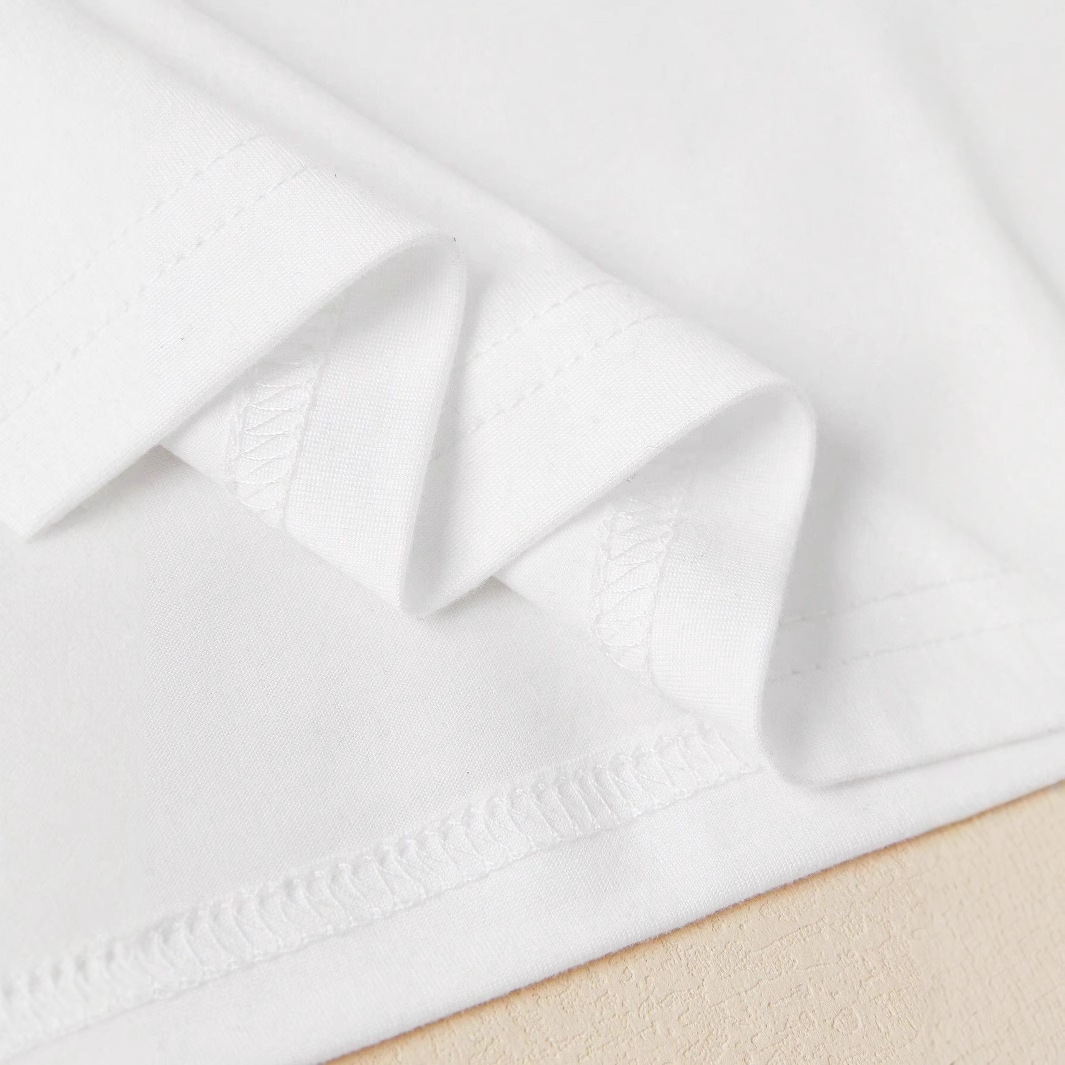 Womens Stylish Versatile Slim-fit Top With A Printed Pattern - Image 3