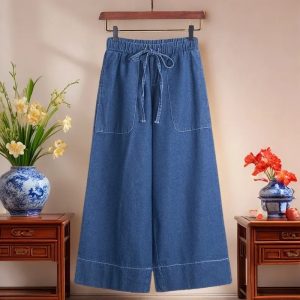 Height-enhancing Versatile Drapey Cropped Denim Jeans