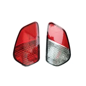 Car Rear Bumper Light Assembly For Mitsubishi Outlander 2016-2021  Fog Light Rear Tail Light Bumper Light With Bulb