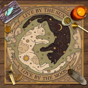 VIKAMA Mysterious Sun and Moon Cat Altar Tablecloth Starry Sky and Celestial Elements Tarot Cards Divination Room Decoration