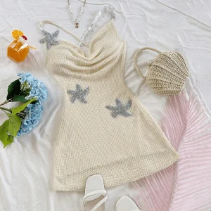 Pure and sexy halter dress for women's spring collection, new hot girl sexy backless strap with five-pointed star embroidery