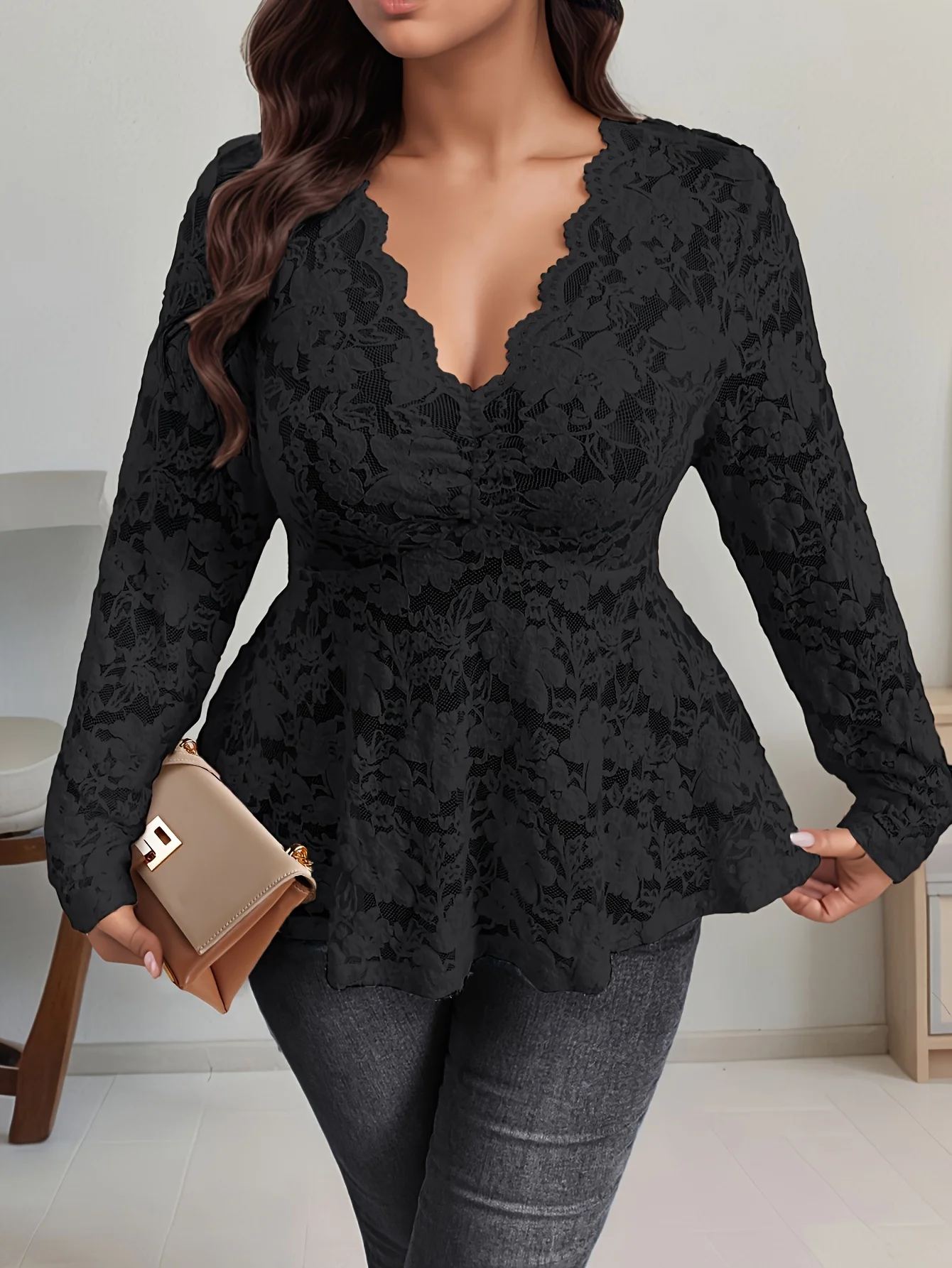 Elegant Fashionable Women's Long Sleeve Lace T-shirt Lady's Stylish Lace Top Comfortable Fit Casual Wear - الصورة 7