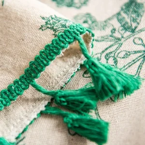 Green Leaves Print Round Tablecloth Cotton Linen Boho Table Cloth with Tassels for Kitchen Restaurant Christmas Party Decoration