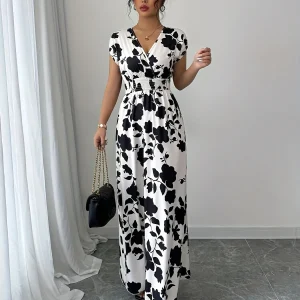 Ladies' elegant black and white floral print V-neck elastic drawstring waist cinching A-line vacation dress